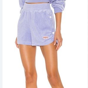 NIKE Retro Femme Short in Light Thistle Size XS